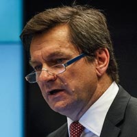 Krzysztof Witoń - prezes zarządu HAWE SA