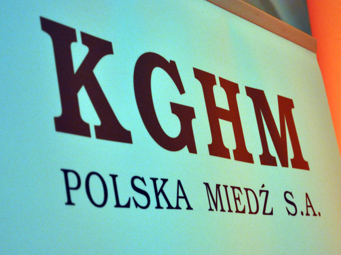 kghm, pgz, akcje, umowa,