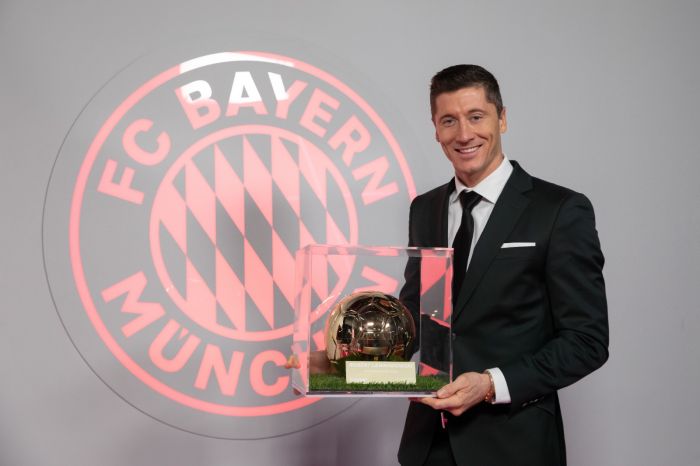 lewandowski, playway, gaming, gra, akcje,
