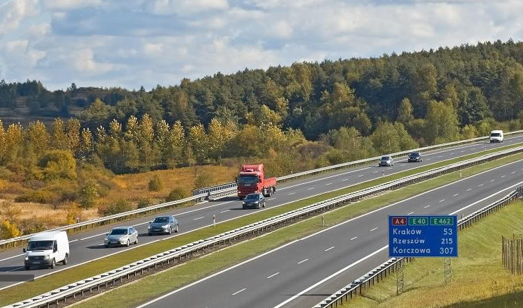 Stalexport, Zysk, netto, spadł, do, 48, mln, zł, w, I, poł., 2025, ale, przychody, i, ruch, na, A4, rosną,