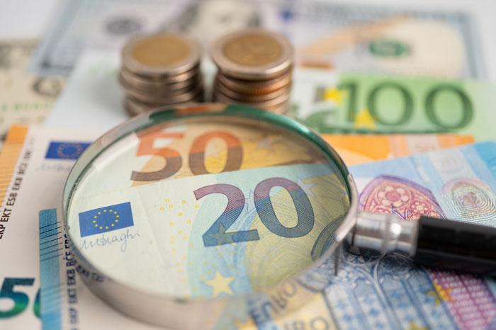 euro, gospodarka, pkb, prognozy, waluty, ebc, stopy, procentowe,