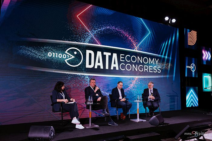 data, economy, congress, konferencja,