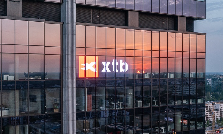 xtb, akcje, wyniki,