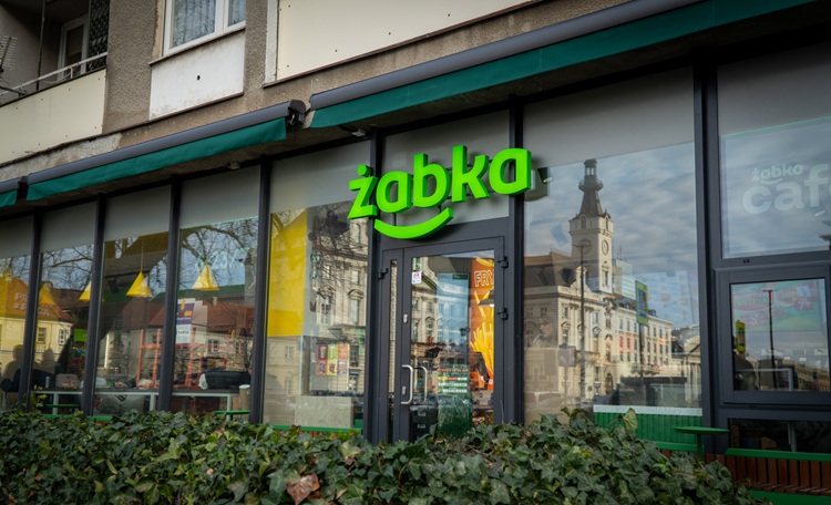 Grupa, Żabka, rekordową, EBITDA, rosnącą sprzedażą, nadal, na, minusie, netto